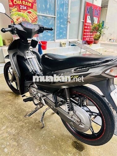 Yamaha Sirius RC 2016 Xám đen