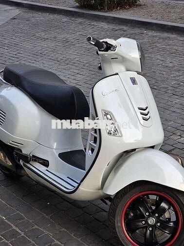 Piaggio GTS 125 3vie 2016 siêu đẹp