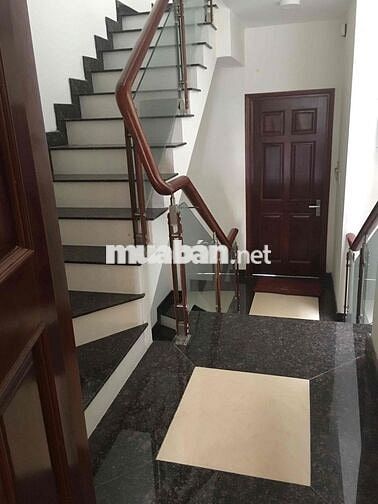 Cho thuê nhà nguyên căng , thích hợp mở văn phòng