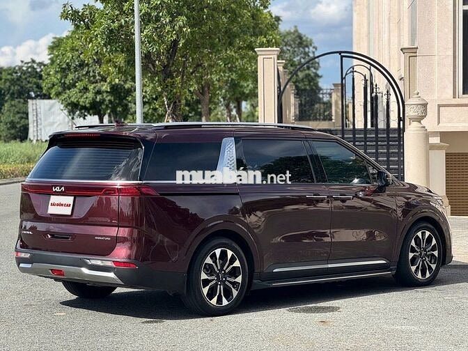 Kia Carnival Signature 2022 Đỏ mận 65.000 km