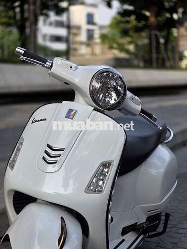 Piaggio GTS 125 3vie 2016 siêu đẹp