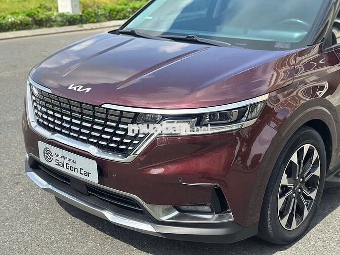 Kia Carnival Signature 2022 Đỏ mận 65.000 km