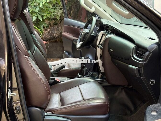 Fortuner 2.4MT 2019, máy dầu, số sàn XE CHÍNH HÃNG