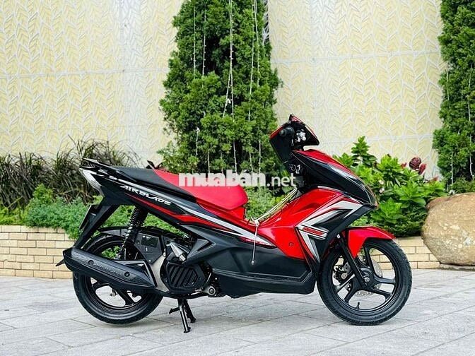 Honda Airblade 125FI 2015 sơn zin máy zin 100%