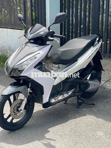 Honda Airblade Fi Trắng biển số thành phố