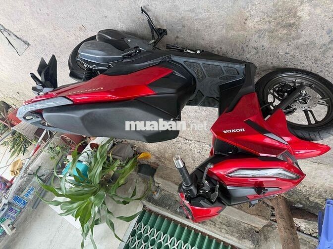 Honda Vario 125 2024 màu Đỏ