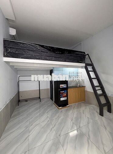 Phòng gác Nguyễn Văn Quỳ Q7, máy lạnh, tủ lạnh