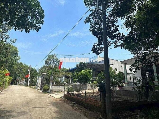2 lô liền kề tại an thái phú giáo bình dương