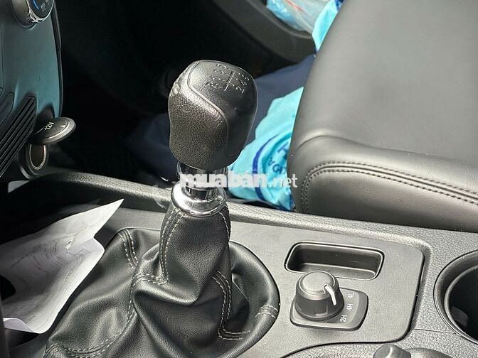 Ford Ranger XLS MT 2021 2.2L 4x4 vay Ngân Hàng 75%