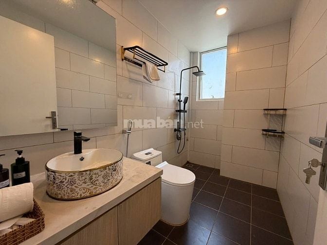 Cho thuê chung cư cao cấp Golden Maison - Phổ Quang, 2PN, Full Nt 16tr