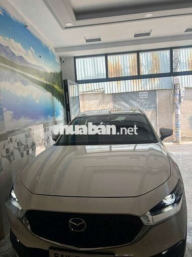 Mazda CX 30 Premium 2022 Trắng 1 vạn km