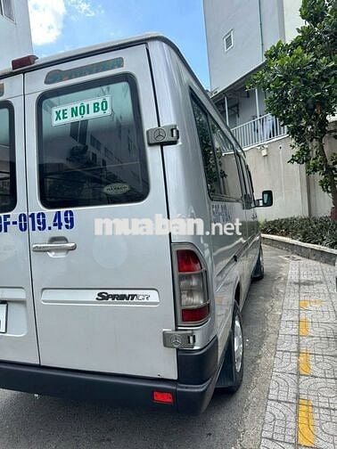 Mercedes-Benz Sprinter 2010 Bạc 6 chỗ