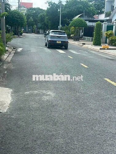  Nhà đẹp Phú Thọ cạnh Tiamo Phú Thịnh, đường rộng, 5x24m, đường ô tô