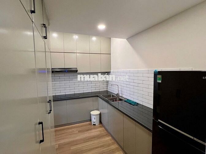 CẦN BÁN GẤP CH SKY GARDEN 3, PMH, TÂN PHONG,QUẬN 7,HCM
