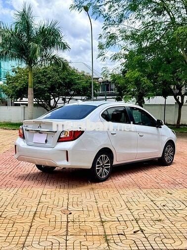Mitsubishi Attrage Premium 2021 Trắng 51.000km