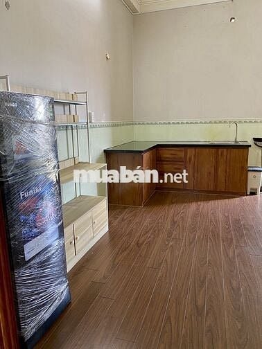 Khu vực Phan Văn Hớn, xã Bà Điểm Hóc Môn – sát cạnh chợ Đại Hải