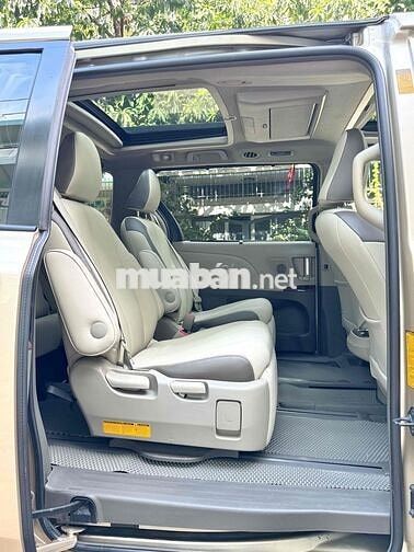 Toyota Sienna Limited 2012 Vàng cát 81000 km