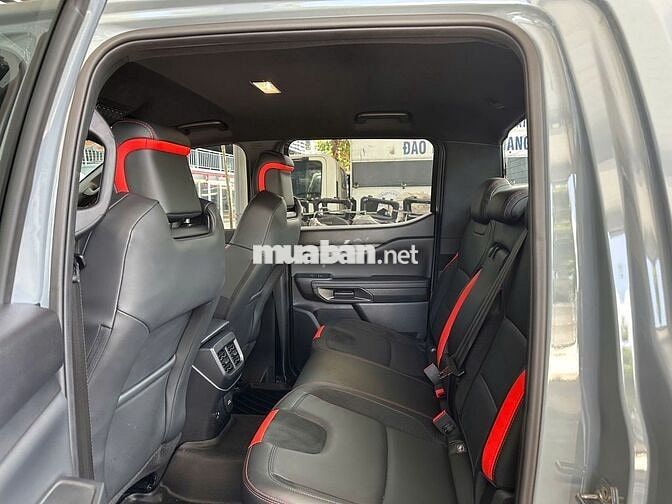 RAPTOR 2025 LƯỚT 4.000km, vay Ngân Hàng 75%