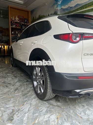 Mazda CX 30 Premium 2022 Trắng 1 vạn km