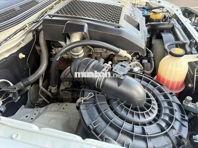 TOYOTA HILUX G 2011 MT 4X4 3.0 ODO:69.000KM