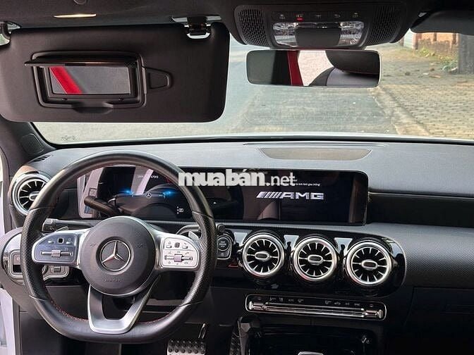 Mercedes Benz A35 AMG 4Matic 2020 Trắng | 50k Km