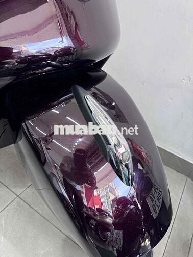 Piaggio Vespa Super GTS 125 đỏ