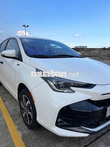 Toyota Vios 2025 Số sàn 17000 km Trắng
