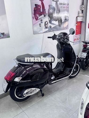 Piaggio Vespa Super GTS 125 đỏ