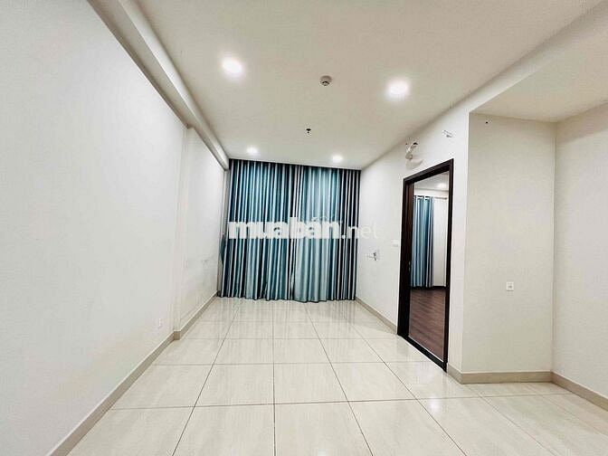 Kẹt tiền bán nhanh 2Pn view hồ đá 72, 3 tỷ, sẵn sổ, Đông Nam