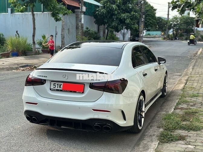 Mercedes Benz A35 AMG 4Matic 2020 Trắng | 50k Km