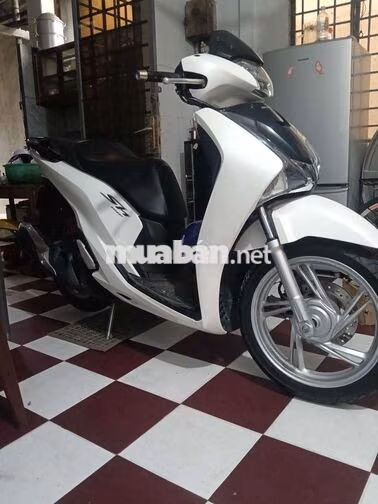 Honda SH 125i Trắng Tự động