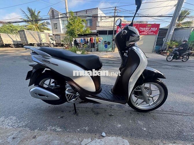 Honda SH Mode 2023 Trắng, Nâu, Đen đã sử dụng