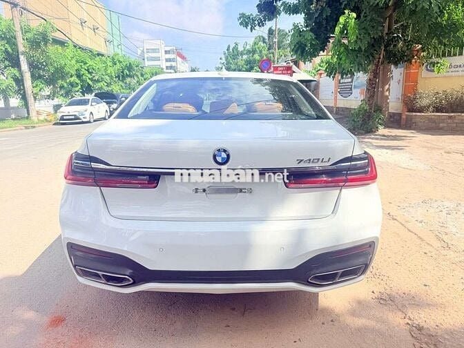 BMW 740Li 2018 Trắng 32.000 km