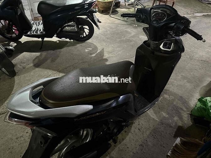 Honda Vision 2020 Smartkey 23000 km
