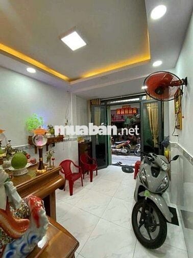 Bán nhà đường phó cơ điều ,gần chợ thiết Quận 11