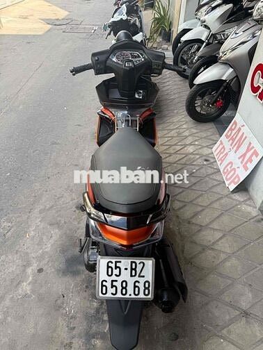 Honda Air Blade thái FI 2010 đen cam