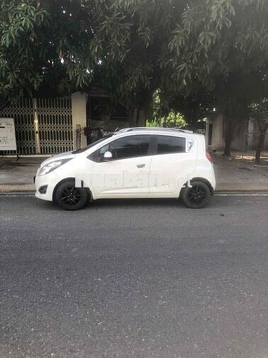 Chevrolet Spark Trắng Số tự động 5 chỗ