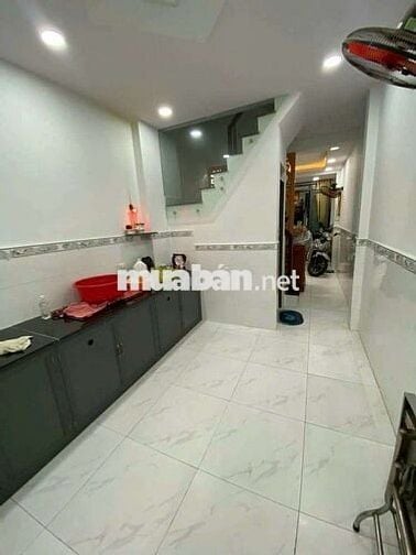 Bán nhà đường phó cơ điều ,gần chợ thiết Quận 11