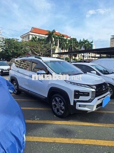 Mitsubishi Xpander Cross 2023 Trắng Rất ít chạy