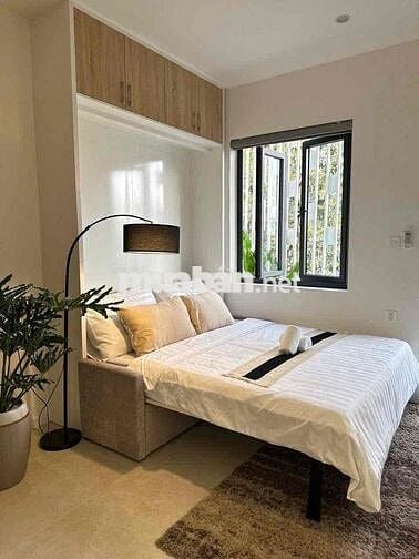 CHO THUÊ CĂN STUDIO FULL NT - BAN CÔNG NGAY VAA, VHU,GREENWICH..