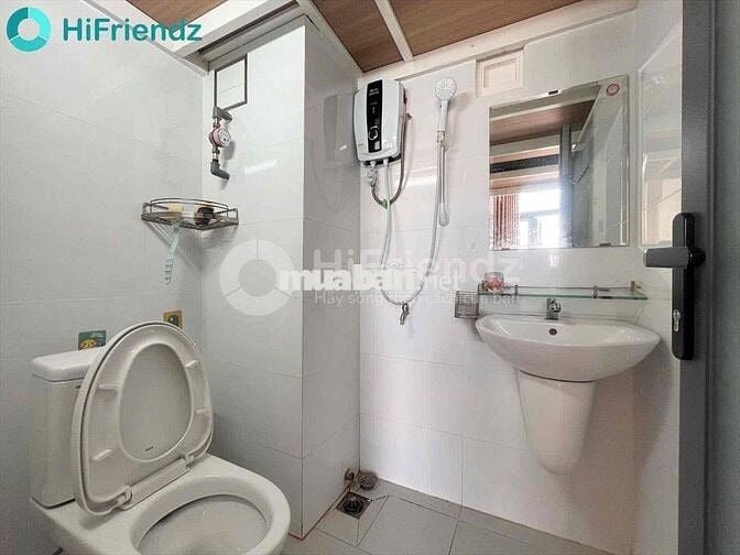 Cho thuê căn hộ Duplex Ban công Q4 gần ĐH Luật, ĐH Nguyễn Tất Thành