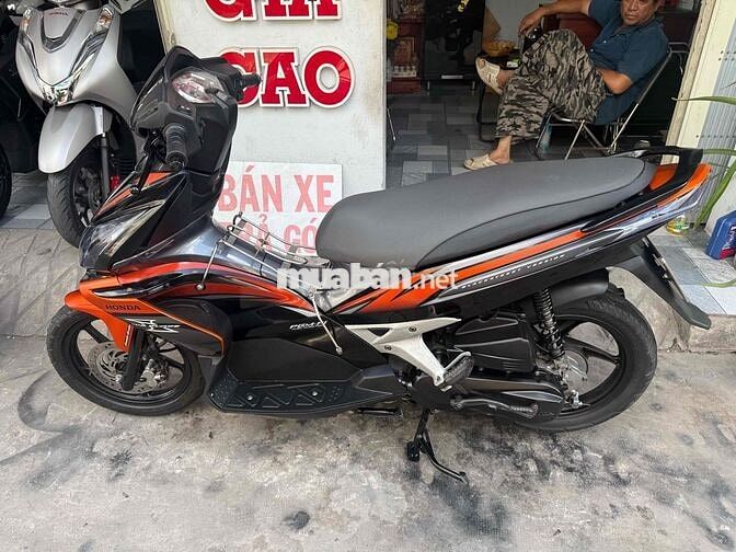 Honda Air Blade thái FI 2010 đen cam
