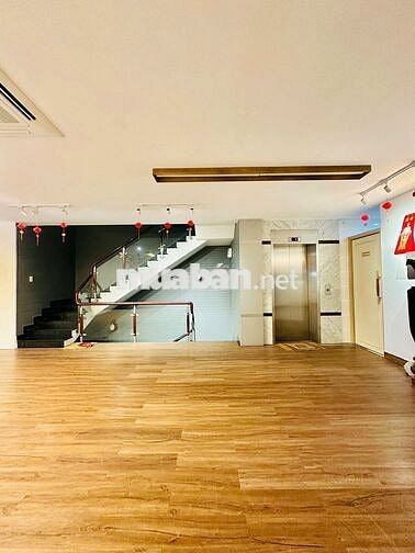 Cho thuê nhà mặt tiền 6A Hoa Hồng, Cầu Kiệu, TP.HCM