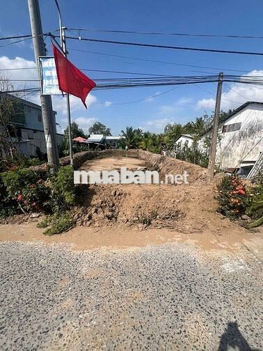 Bán hơn 415m² đất đã lên toàn bộ Thổ Cư (full Thồ Cư), lộ ôtô cặp sông