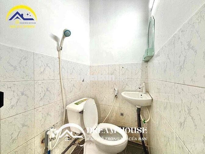 CHO THUÊ PHÒNG SINH VIÊN CÓ GÁC GIÁ RẺ TÂN KỲ TÂN QUÝ