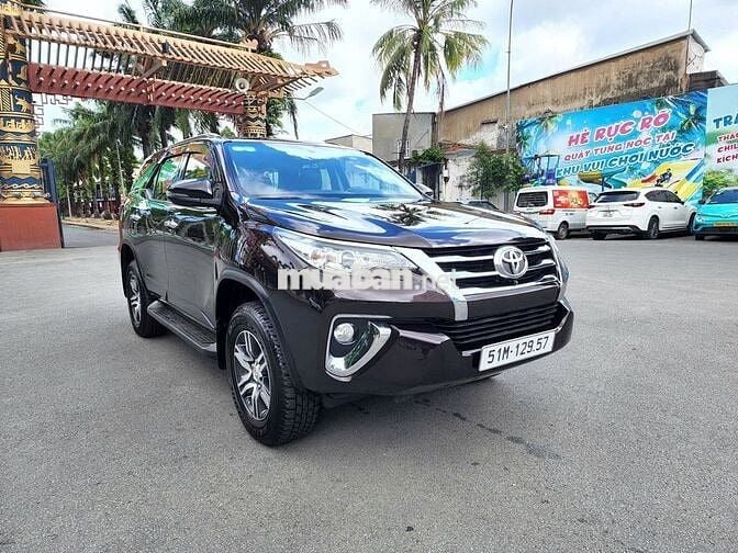 Toyota Fortuner 2019 Std Xăng Nâu