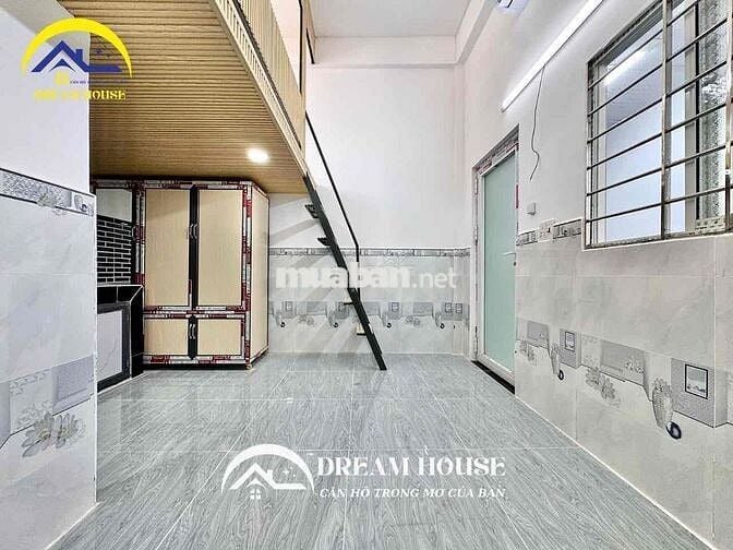 KHAI TRƯƠNG CĂN HỘ DUPLEX CỬA SỔ THOÁNG MÁT SẴN NỘI THẤT CƠ BẢN