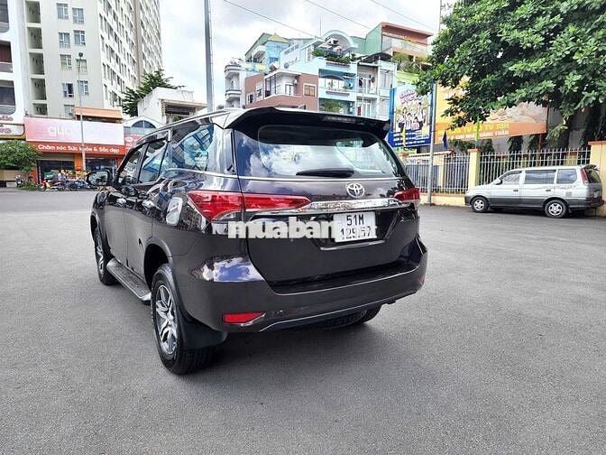 Toyota Fortuner 2019 Std Xăng Nâu