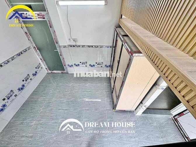 KHAI TRƯƠNG CĂN HỘ DUPLEX CỬA SỔ THOÁNG MÁT SẴN NỘI THẤT CƠ BẢN