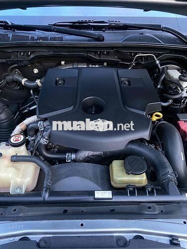 Toyota Fortuner 2018 2.4 G Số sàn Bạc